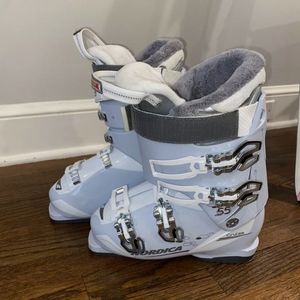 Women's Nordica Cruise 55 W Ski Boots